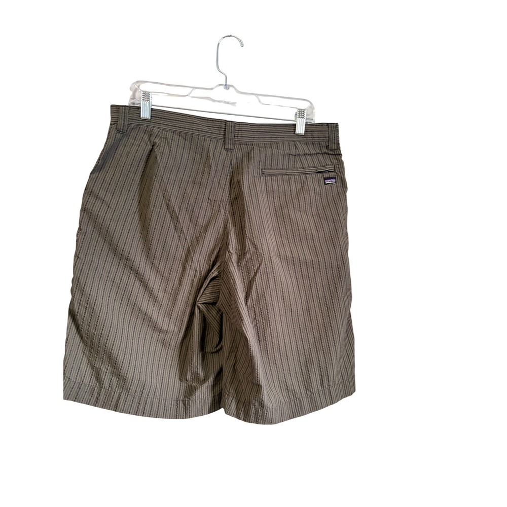 Patagonia‎ Mens Organic Cotton Striped Shorts Gray Size 32 Flat Front Utility - Picture 2 of 3